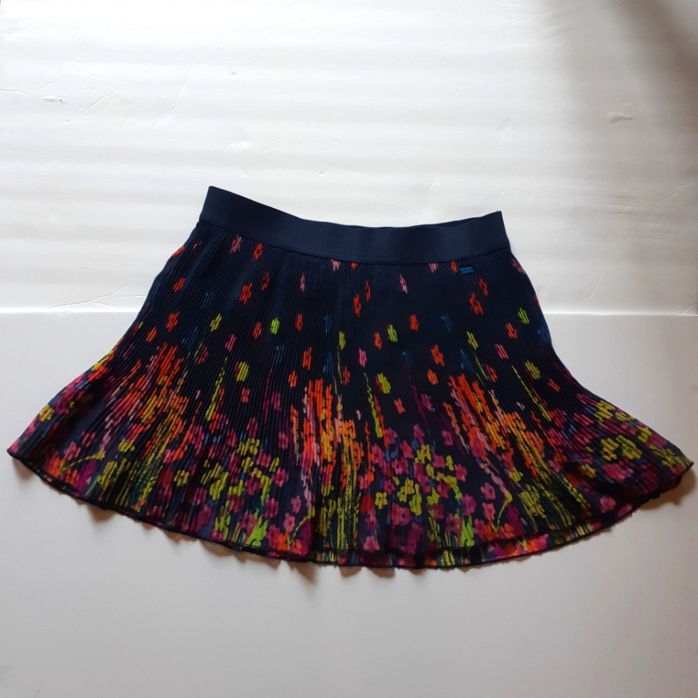 Aeropostale floral skirt
